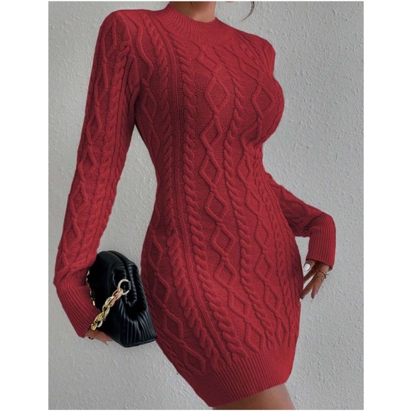 Luxe Chunky Knit Open Back Sweater Dress - Picture 14 of 15